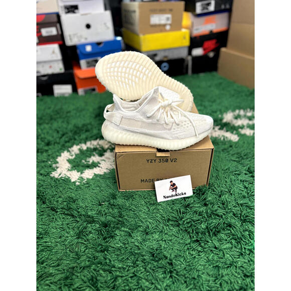 Adidas Yeezy Boost 350 V2 ‘BoneHQ6316Size 9M